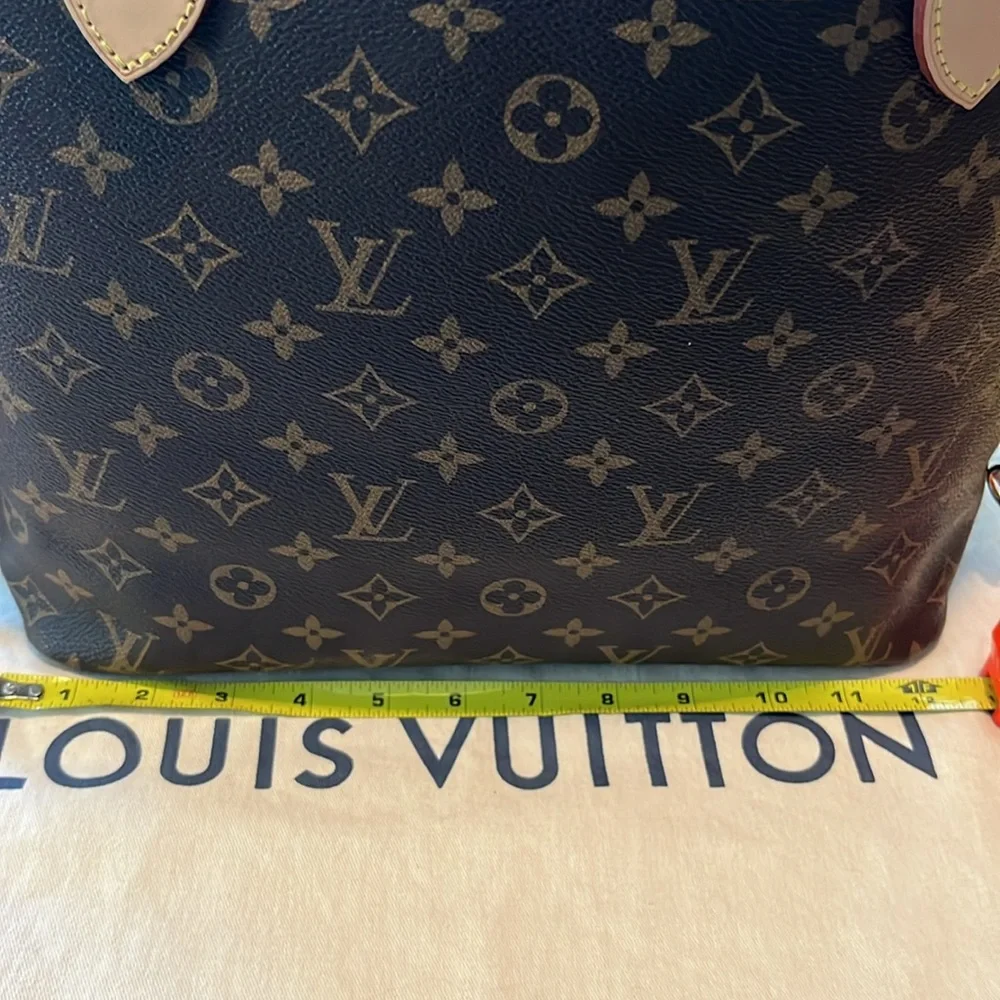 LOUIS VUITTON NEVERFULL TOTE M M - Picture 10 of 14